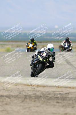 media/May-25-2025-Lets Ride (Sun) [[0ff033e448]]/B Group/1120am (Grapevine)/